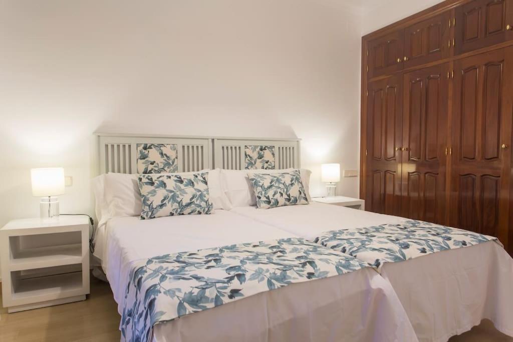 Andalusian Villa On The Sea And The Bay Of Málaga Exterior foto